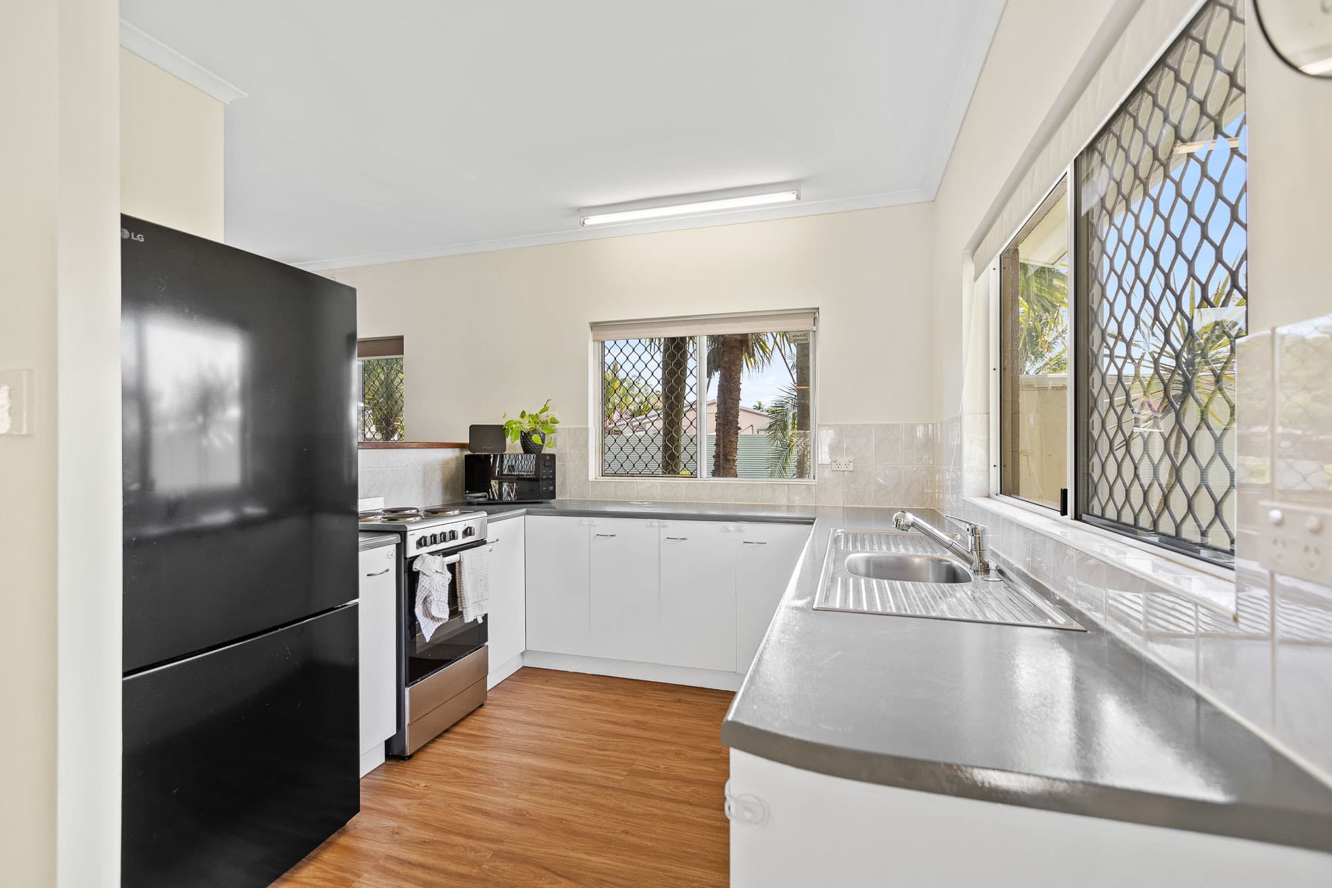 9 Hammond Court, Mooroobool, Mooroobool - Thumbnail 7