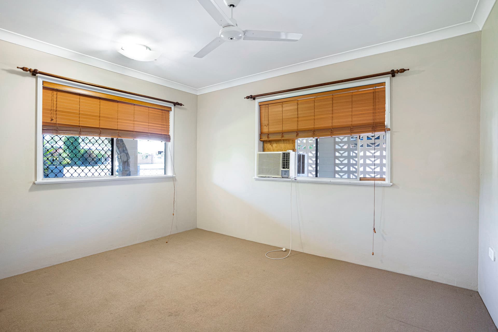 168 Toogood Road, Bayview Heights, Bayview Heights - Thumbnail 6