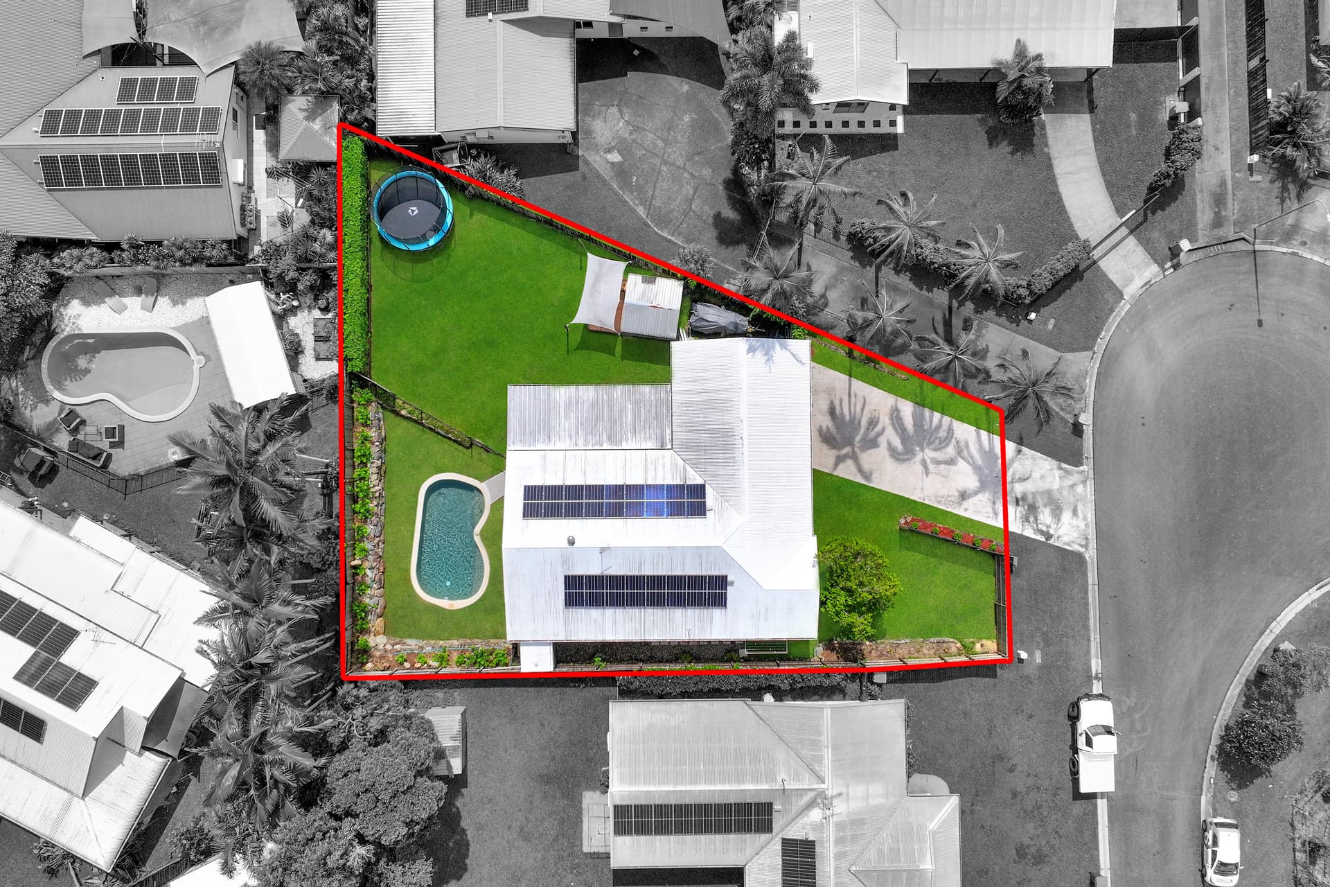 6 Emma Close, Mount Sheridan, Mount Sheridan - Thumbnail 2