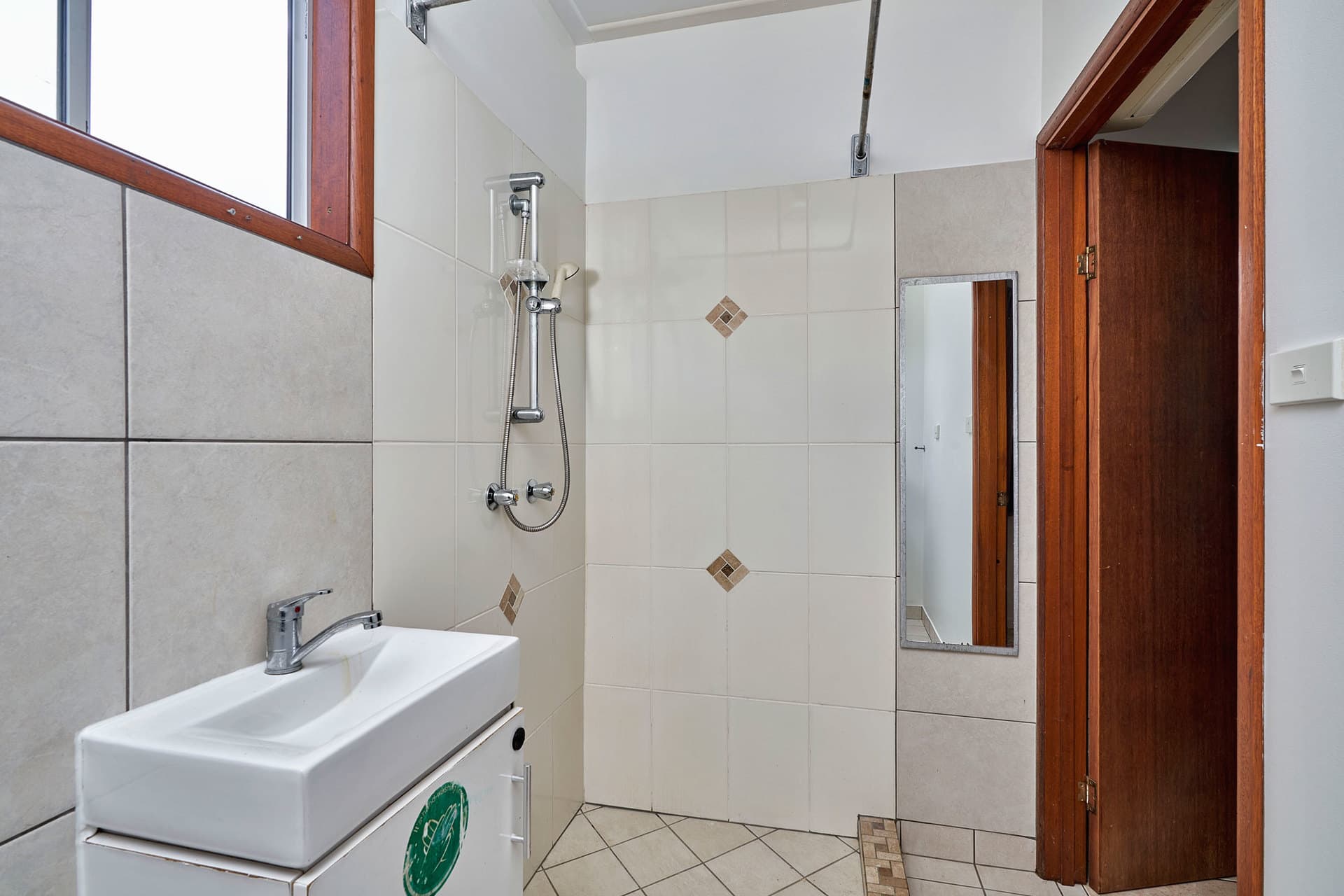 18 Sunflower Drive, Mooroobool, Mooroobool - Thumbnail 6