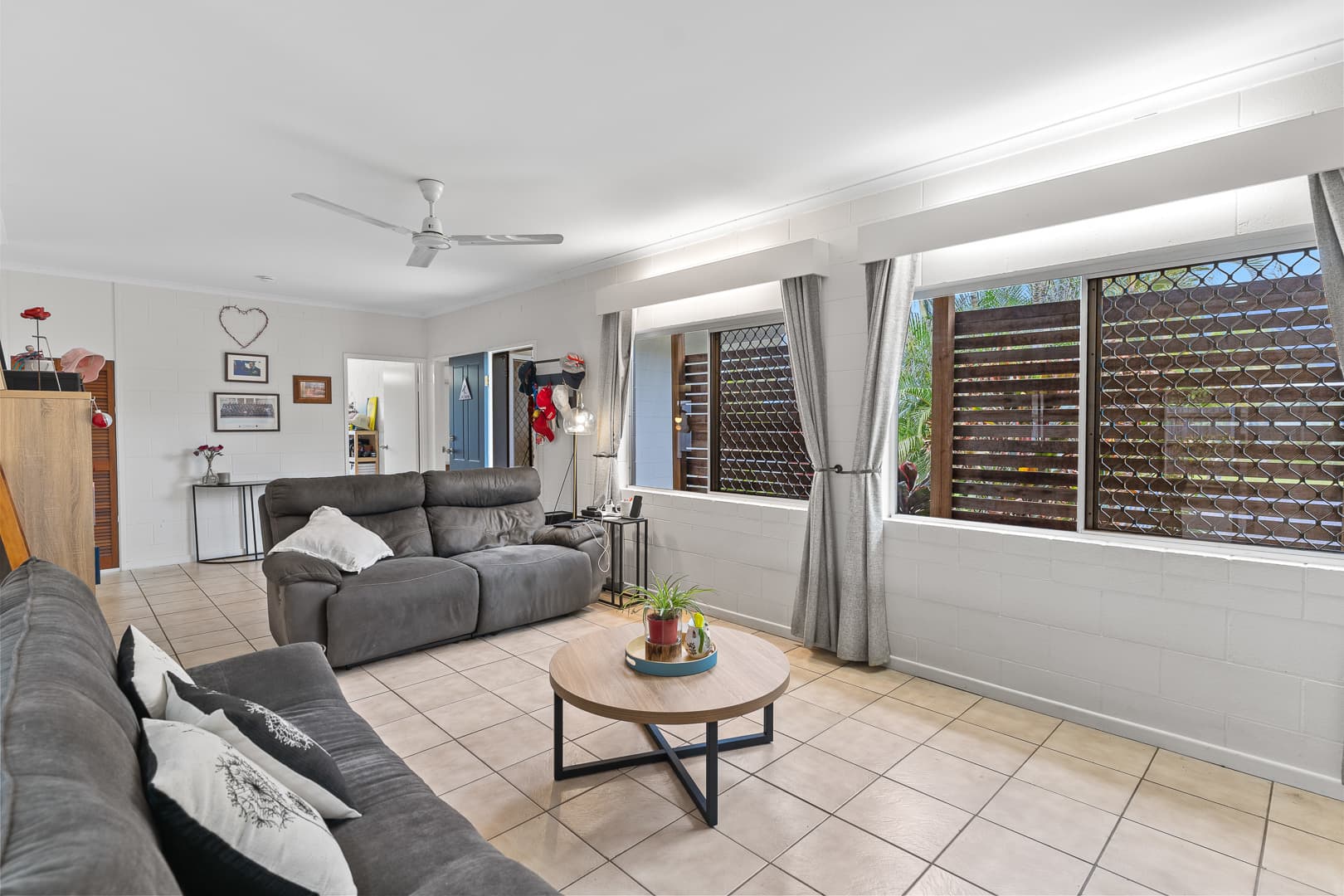 2 Roebuck Close, Bentley Park, Bentley Park - Thumbnail 8