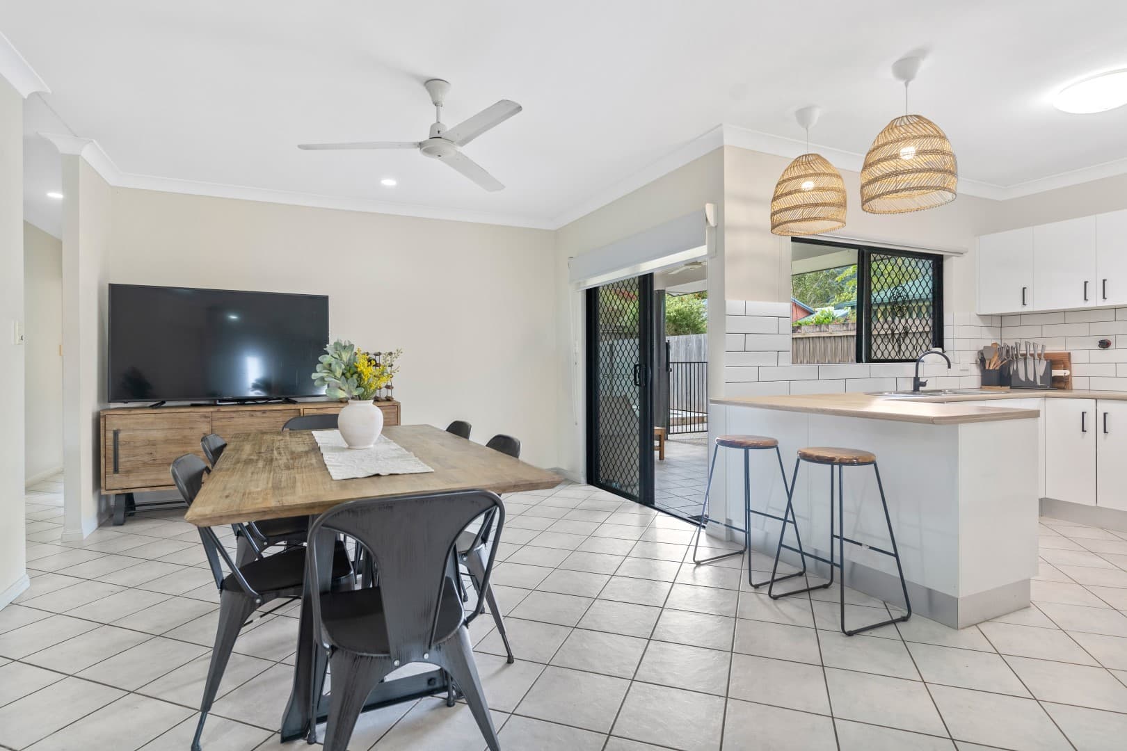 12 Goodhew Close, Bentley Park, Bentley Park - Thumbnail 7