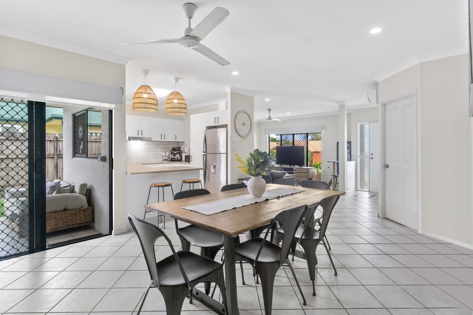 12 Goodhew Close, Bentley Park, Bentley Park - Thumbnail 8