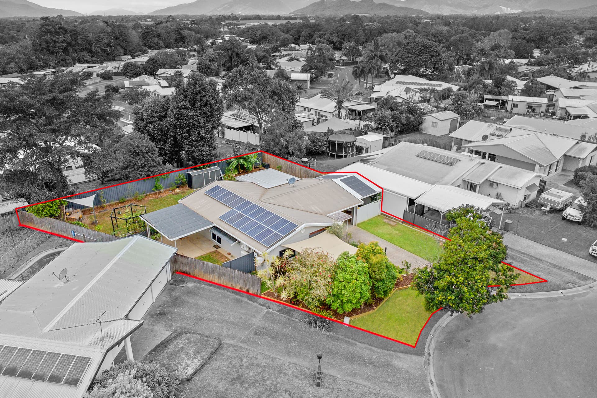14 Fife Close, Mount Sheridan, Mount Sheridan - Image 1
