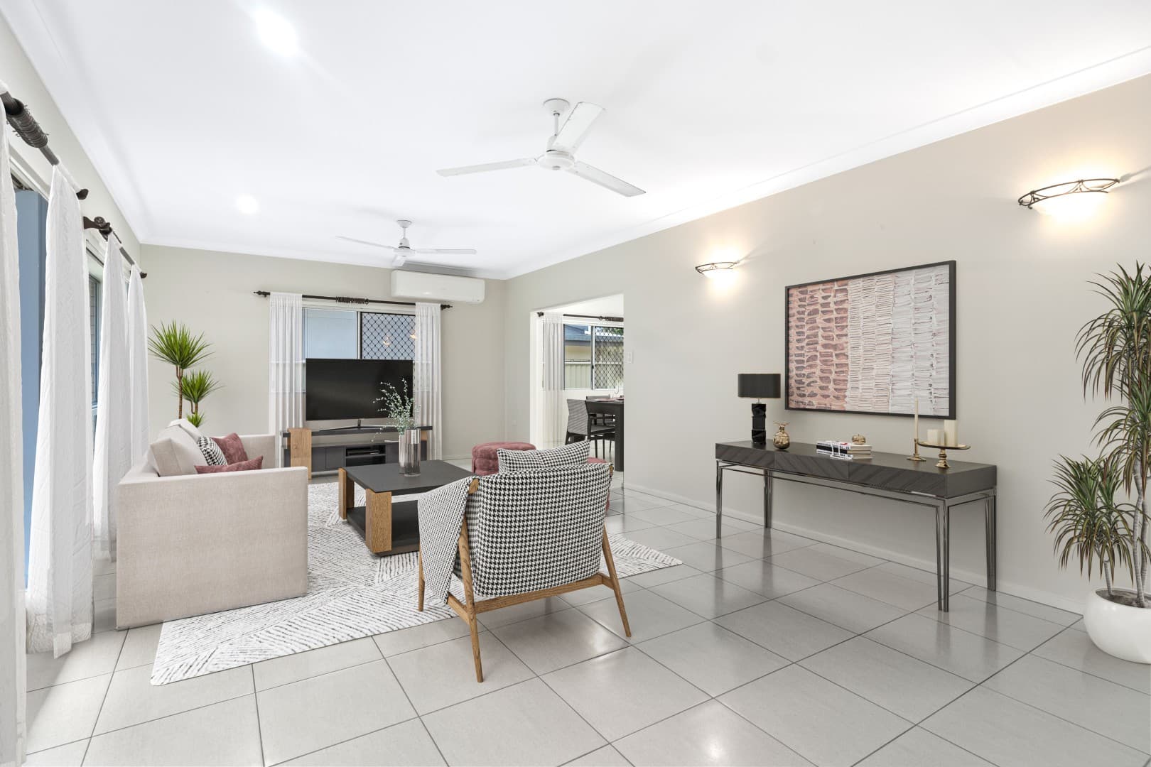 83 Boland Street, Westcourt, Westcourt - Thumbnail 2