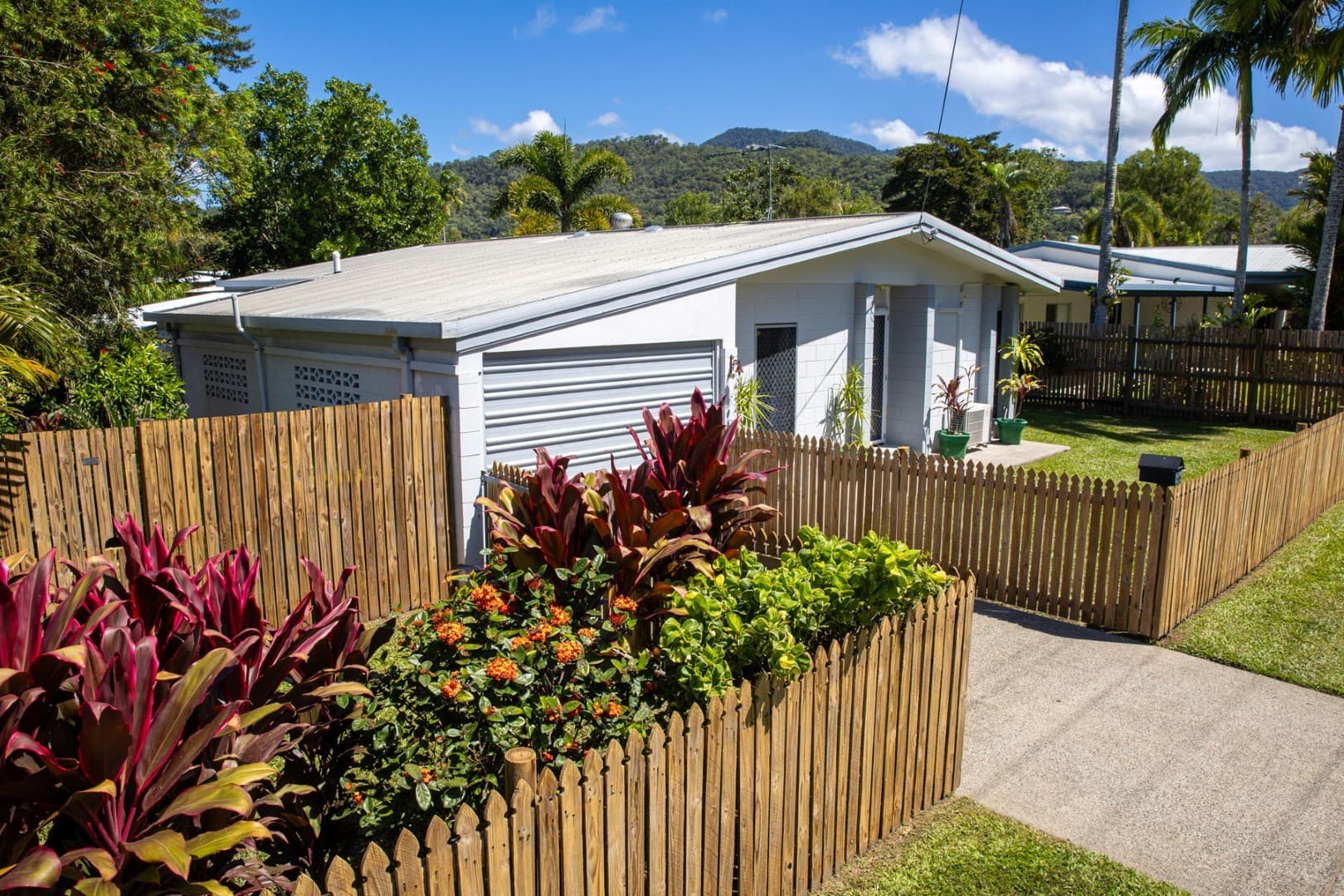 3 Huon Street, Trinity Beach, Trinity Beach - Thumbnail 2