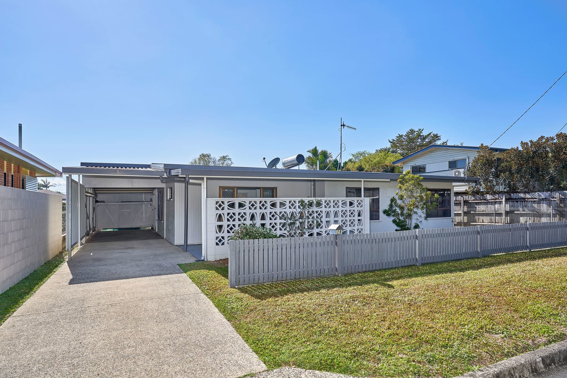 28 Vandeleur Street, Earlville, Earlville - Image 1