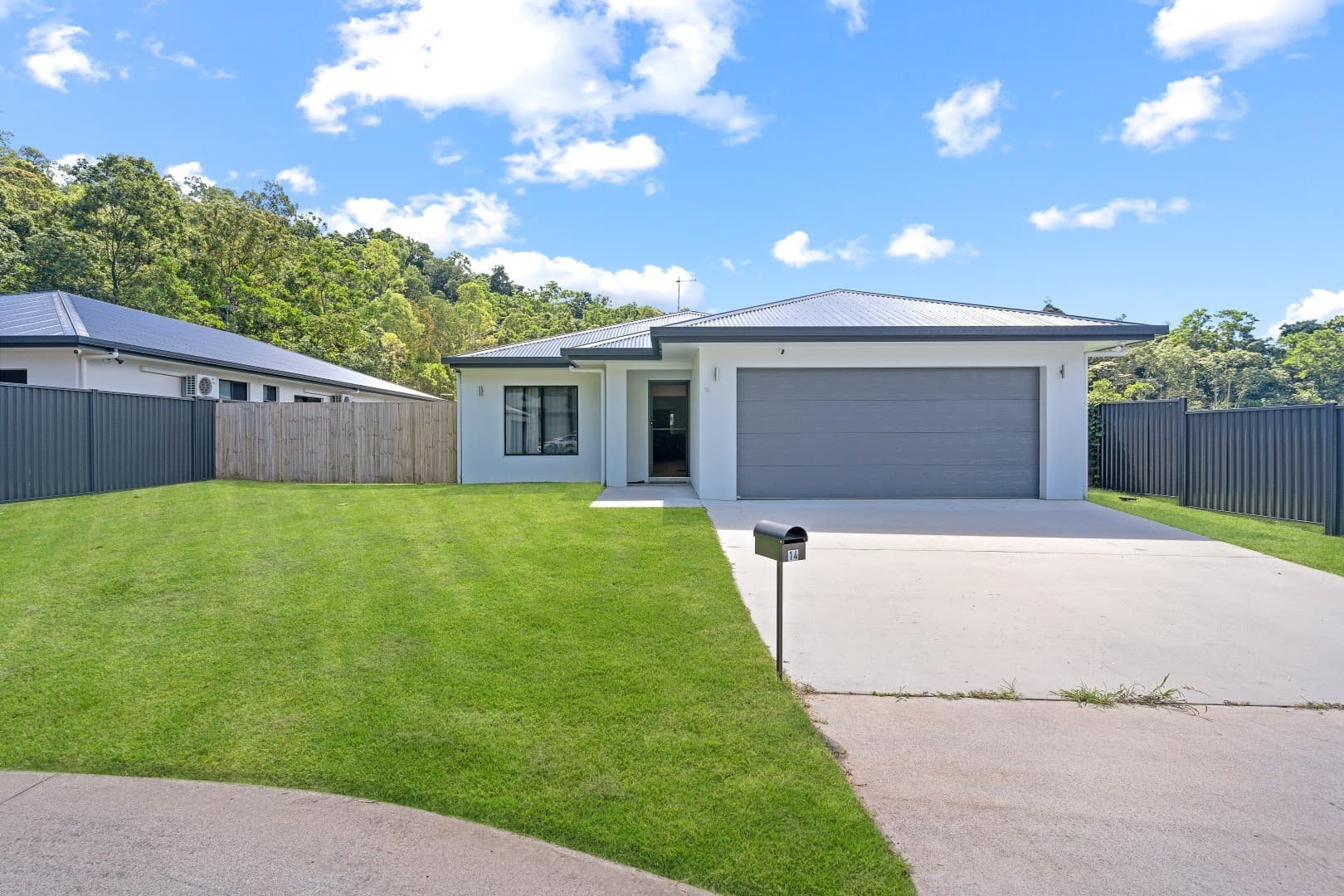 14 Lacebark Crescent, Bentley Park, Bentley Park - Image 1