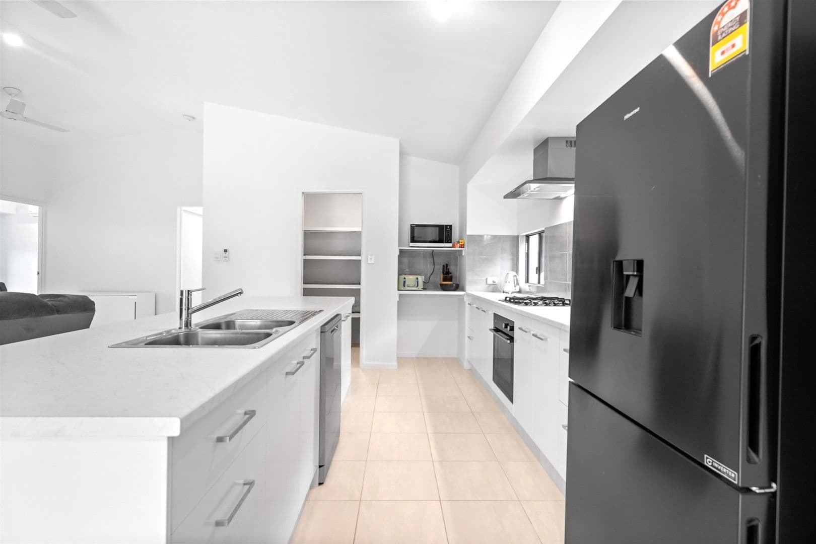 14 Lacebark Crescent, Bentley Park, Bentley Park - Thumbnail 6