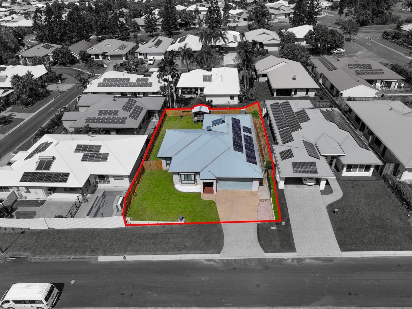 13 Bambusa Terrace, Mount Sheridan, Mount Sheridan - Image 1