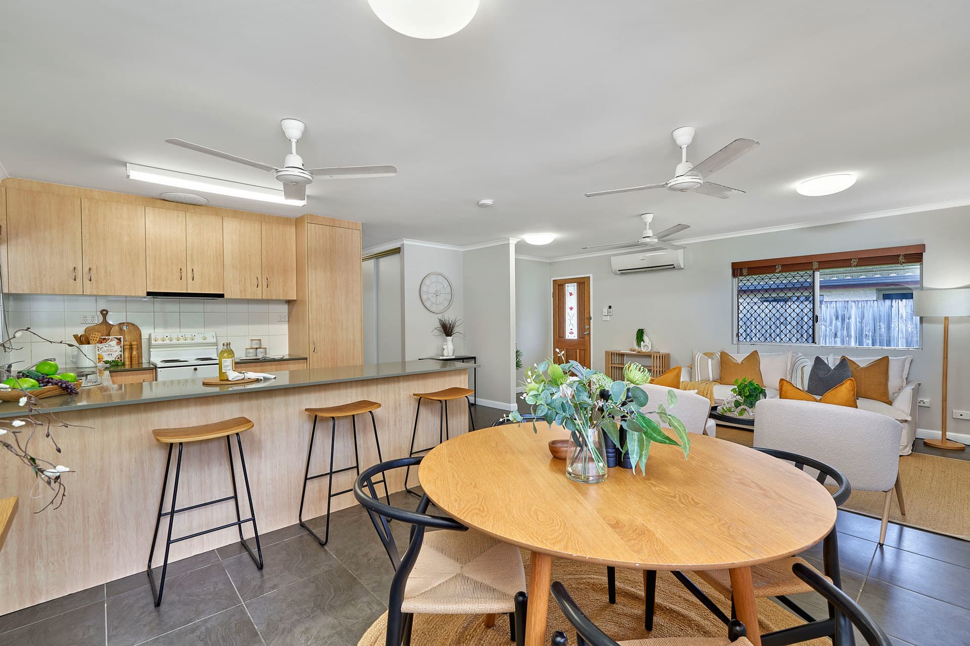 88-90 Swallow Street, Mooroobool, Mooroobool - Thumbnail 2