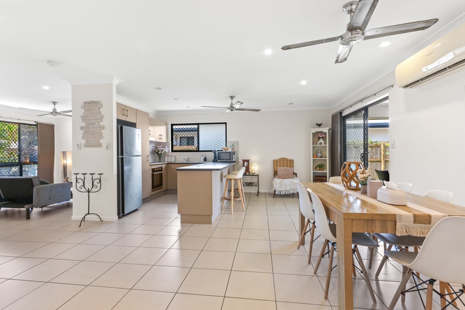14 Allanton Link, Trinity Park, Trinity Park - Thumbnail 5
