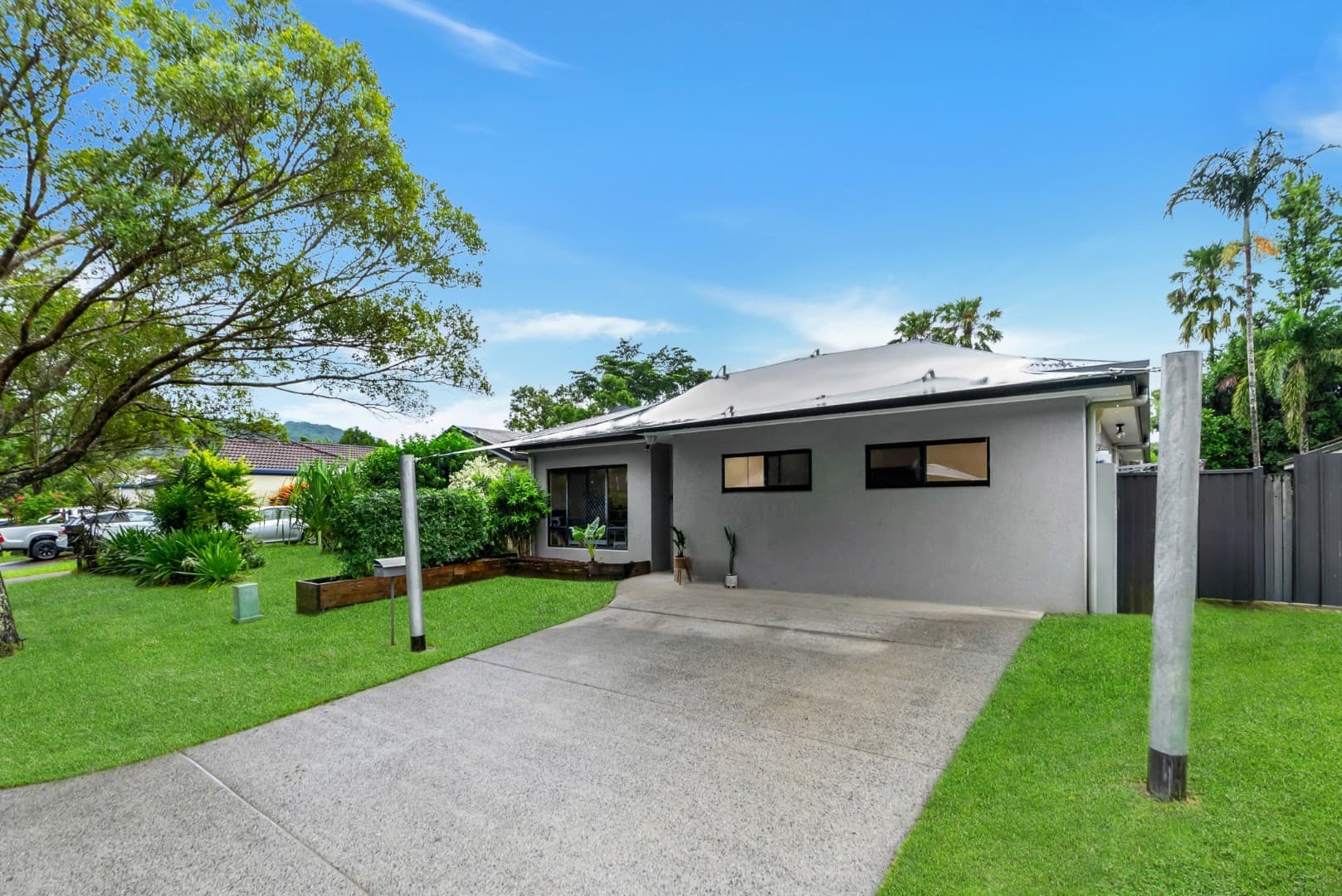 14 Opaline Close, Brinsmead, Brinsmead - Image 1