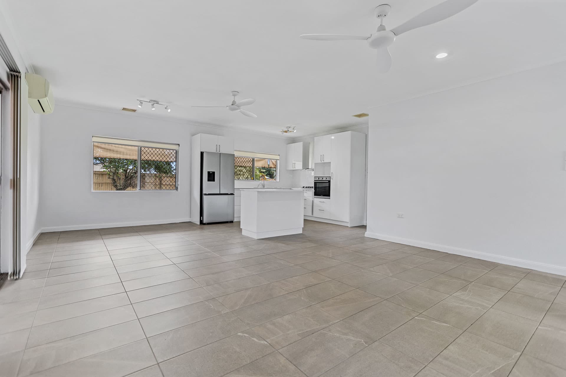 10 Lime Street, Mooroobool, Mooroobool - Thumbnail 5