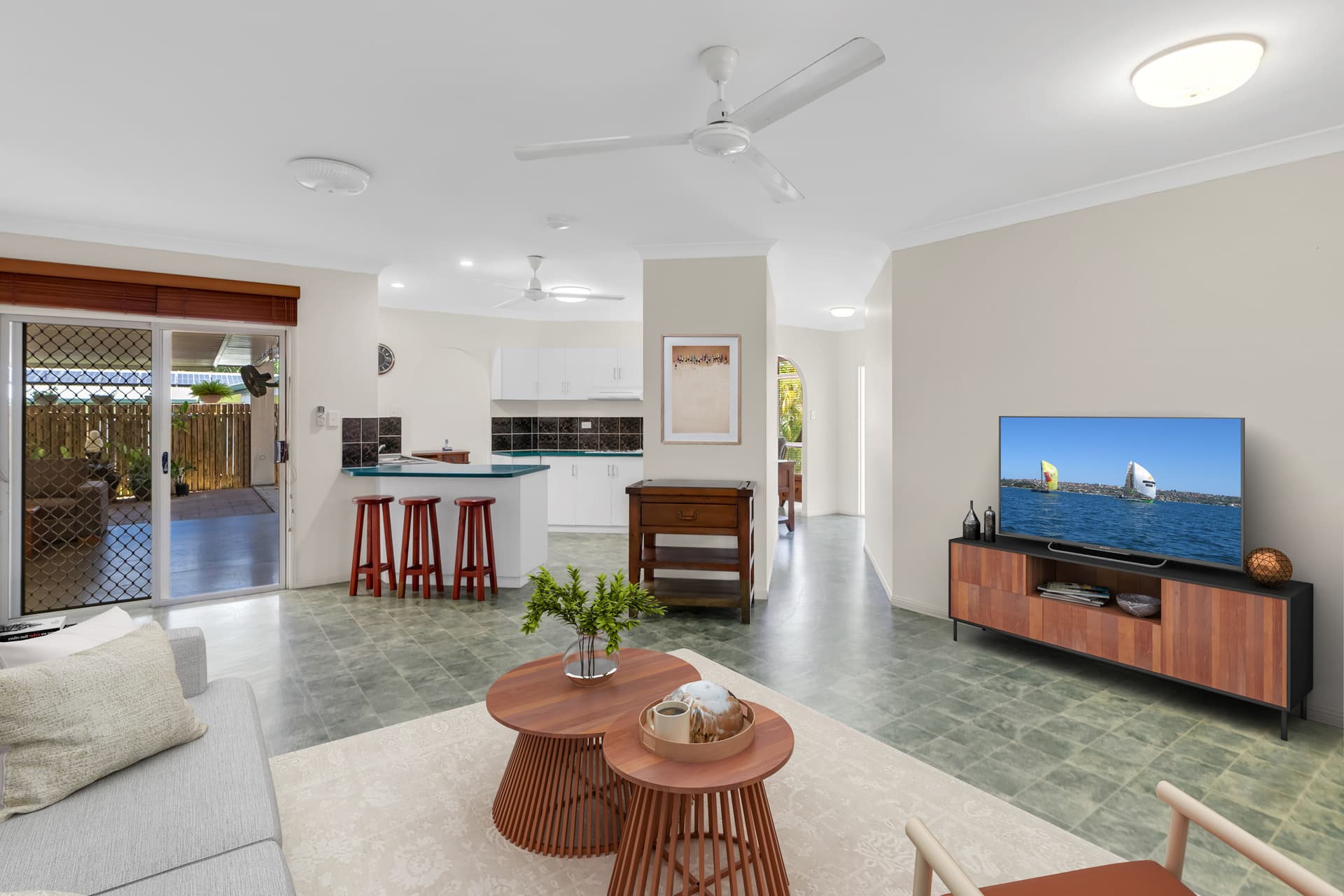 10 Emma Close, Mount Sheridan, Mount Sheridan - Thumbnail 5