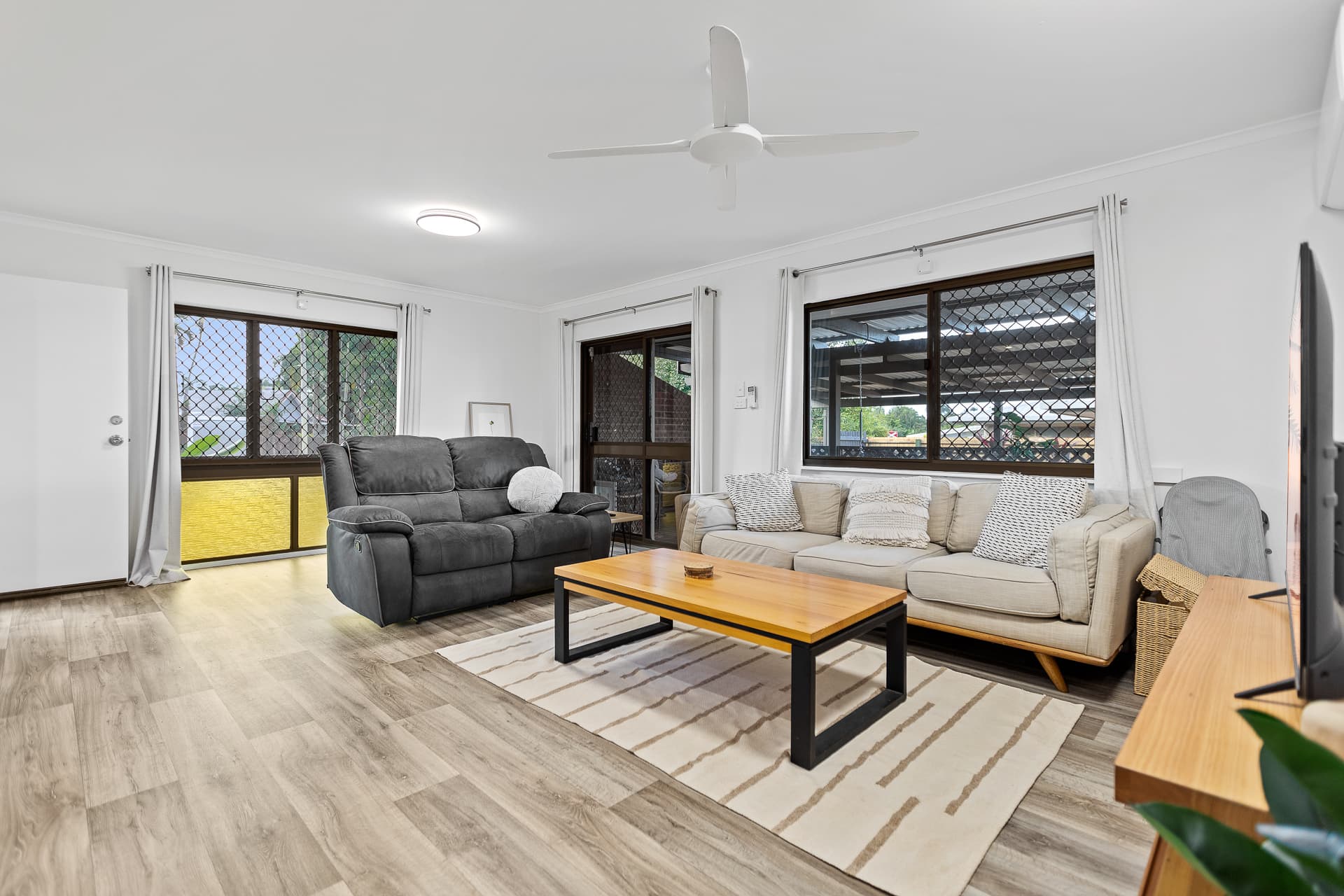 45 Lavender Street, Mooroobool, Mooroobool - Thumbnail 3