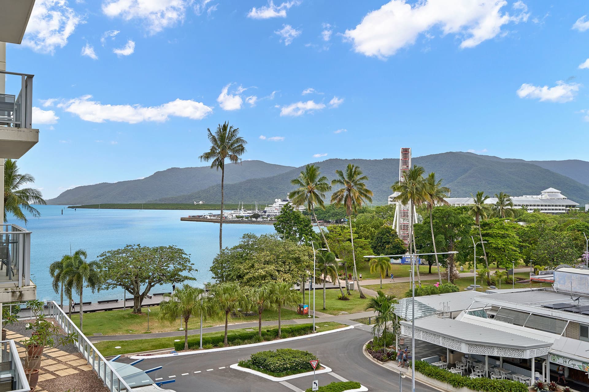 20506/2 Aplin Street, Cairns City, Cairns City - Image 1