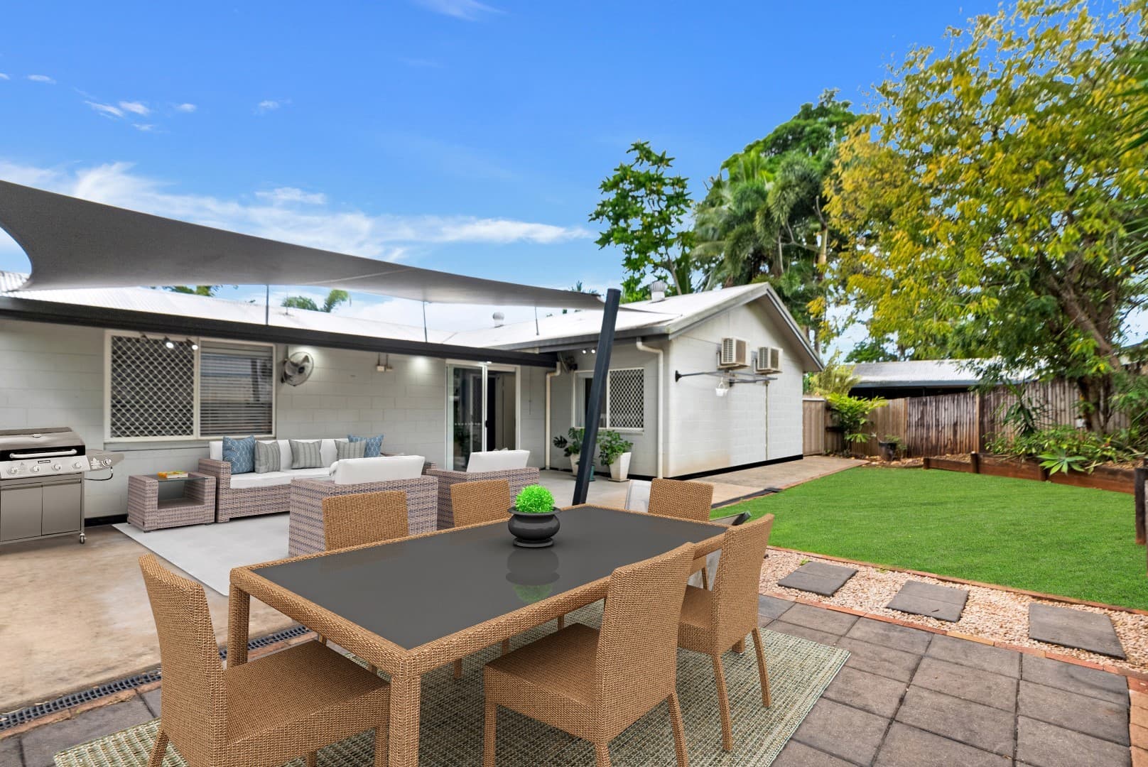27 Diamond Street, Mount Sheridan, Mount Sheridan - Image 1