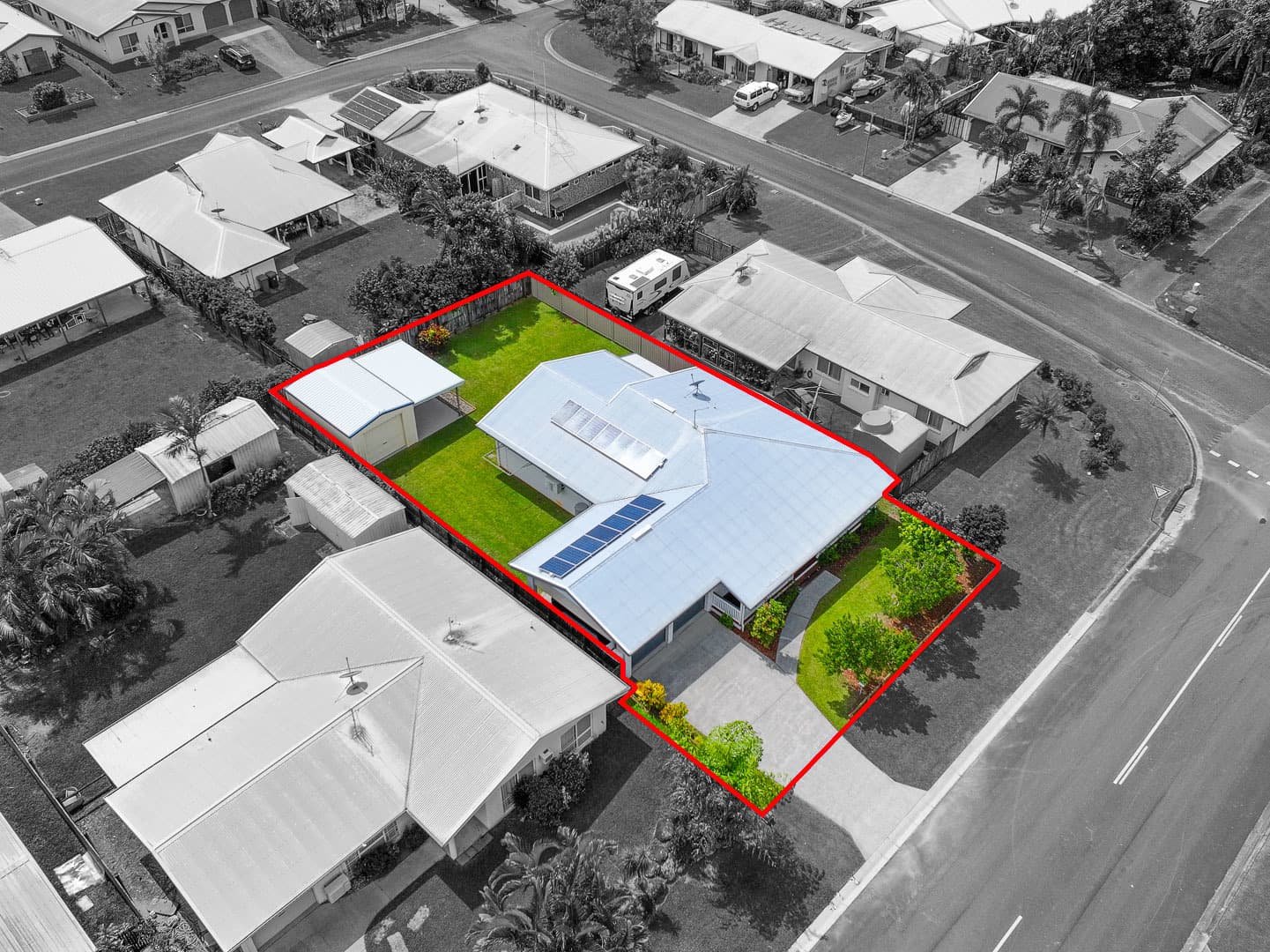 4 Percy Street, Mount Sheridan, Mount Sheridan - Image 1