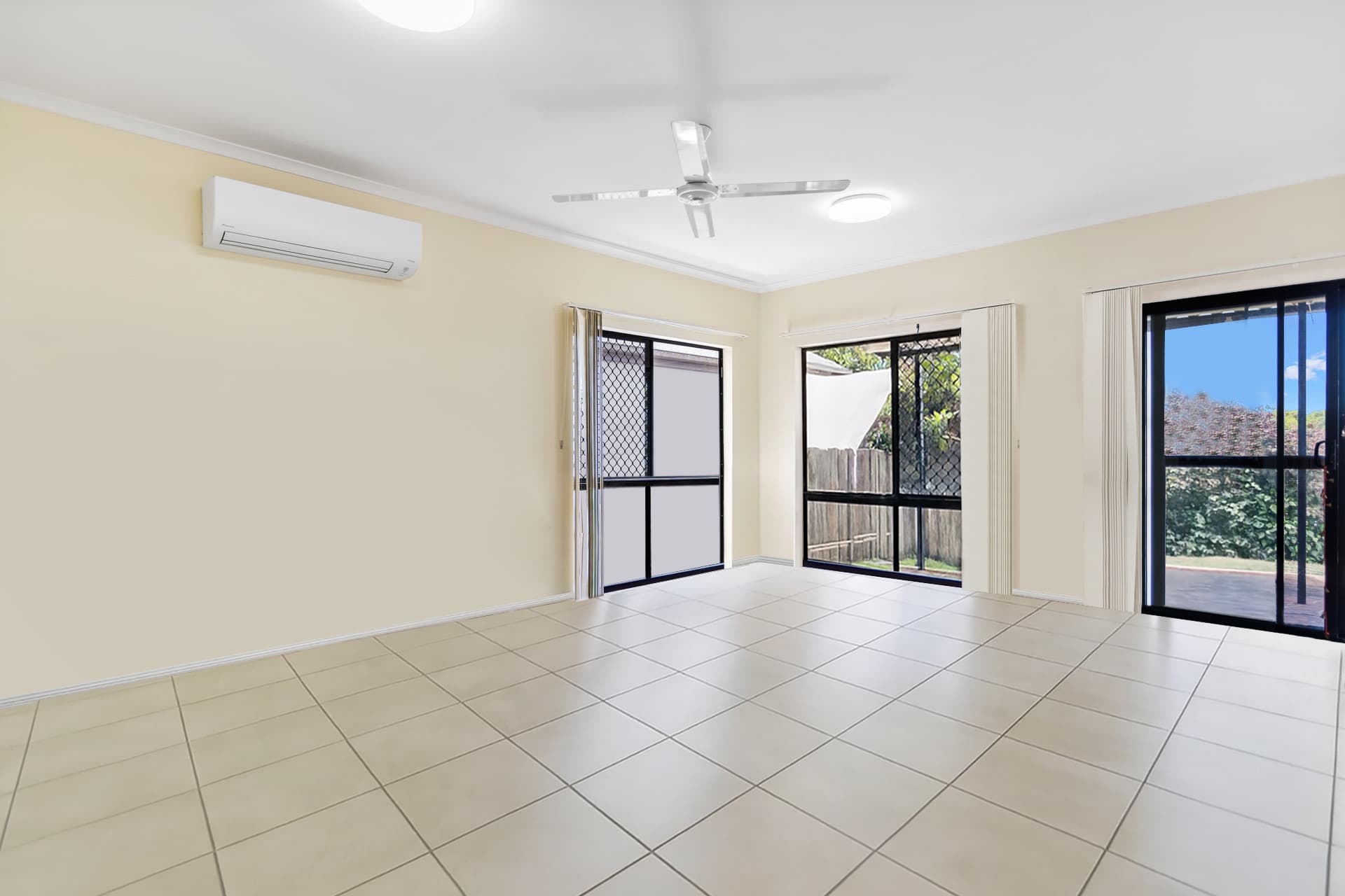 19 Oakblue Drive, Mount Sheridan, Mount Sheridan - Thumbnail 8