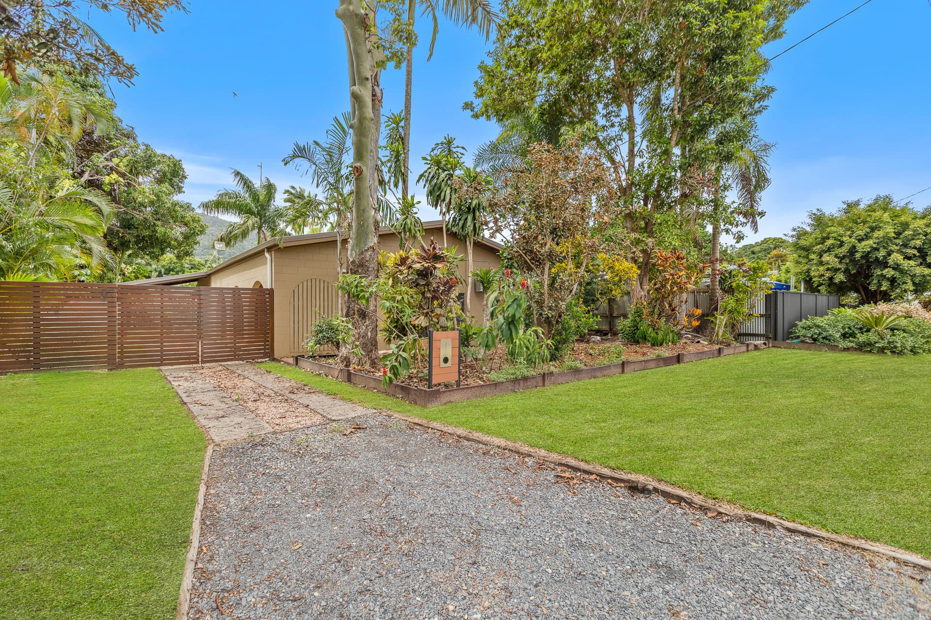 37 Yurongi Street, Caravonica, Caravonica - Image 1