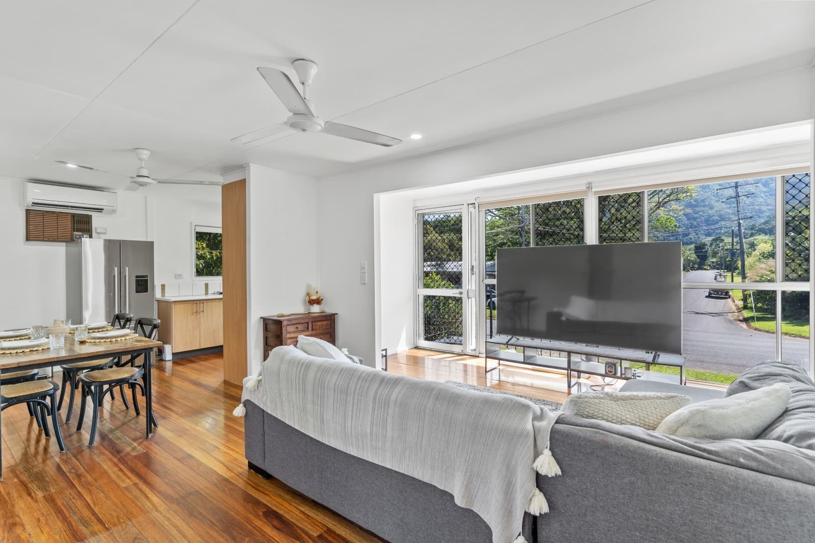 24 Valmadre Street, Caravonica, Caravonica - Thumbnail 2
