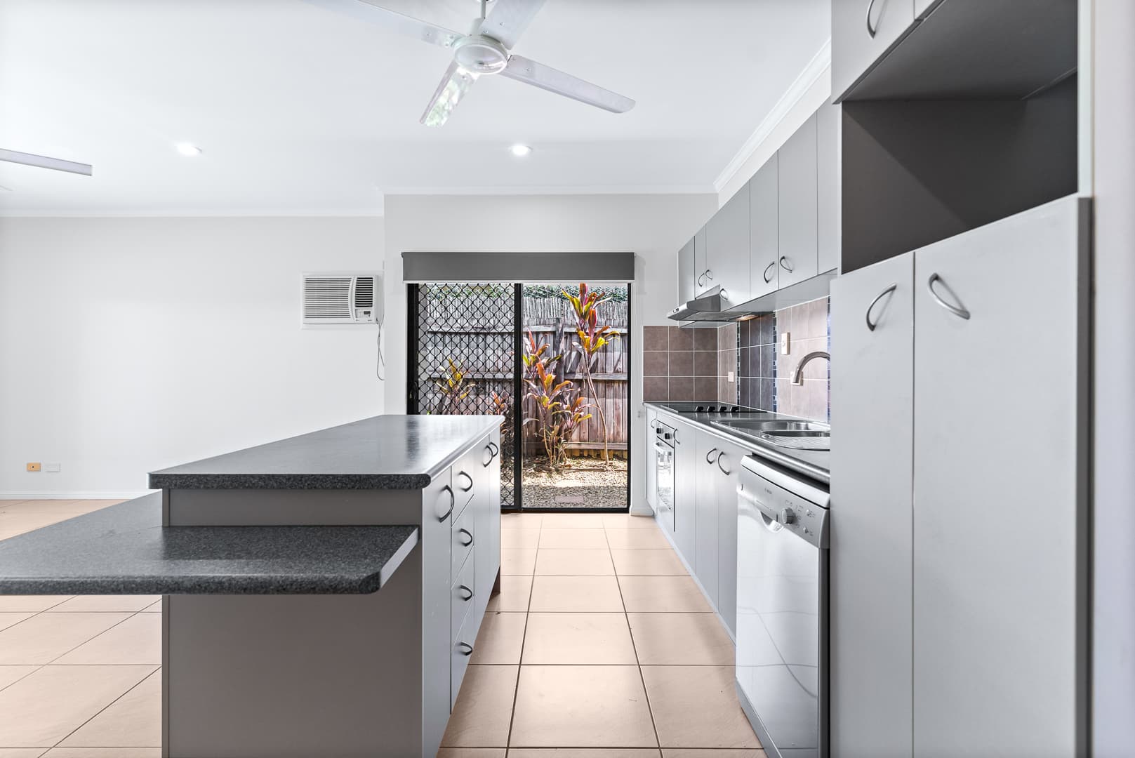 9 Coolamon Terrace, Mount Sheridan, Mount Sheridan - Thumbnail 5