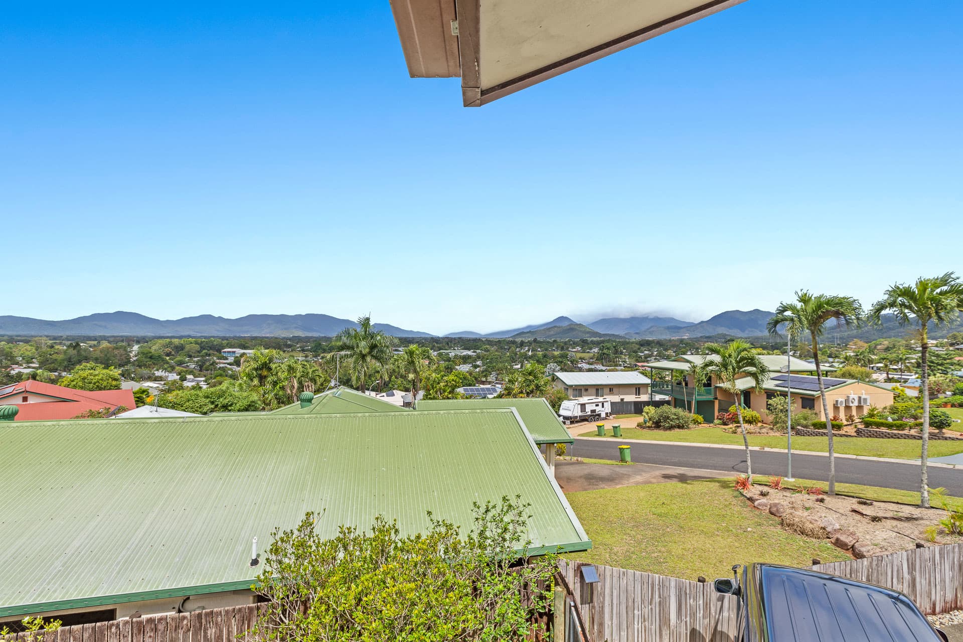 18 Dorunda Street, Mount Sheridan, Mount Sheridan - Thumbnail 3