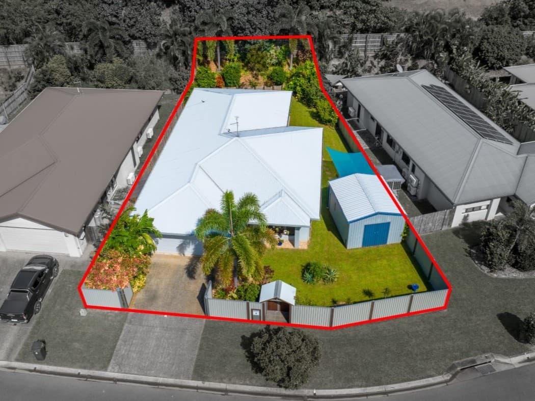 9 Brockman Way, Smithfield, Smithfield - Thumbnail 2