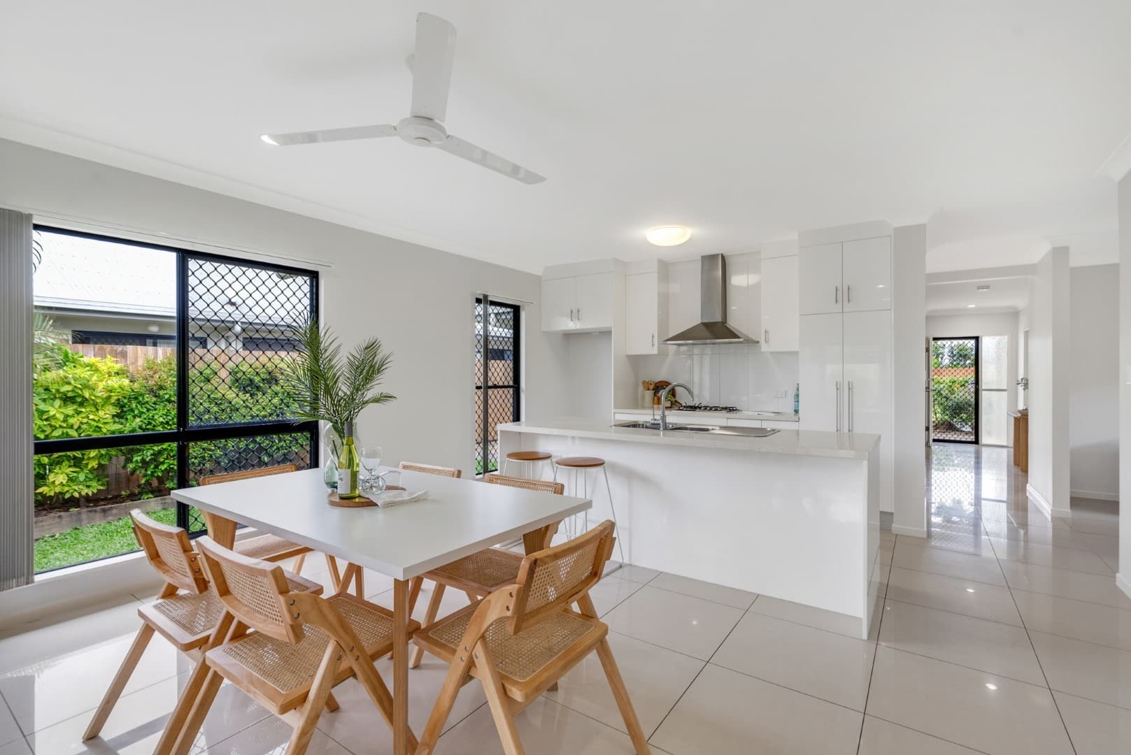5 Munburra Parade, Smithfield, Smithfield - Thumbnail 4