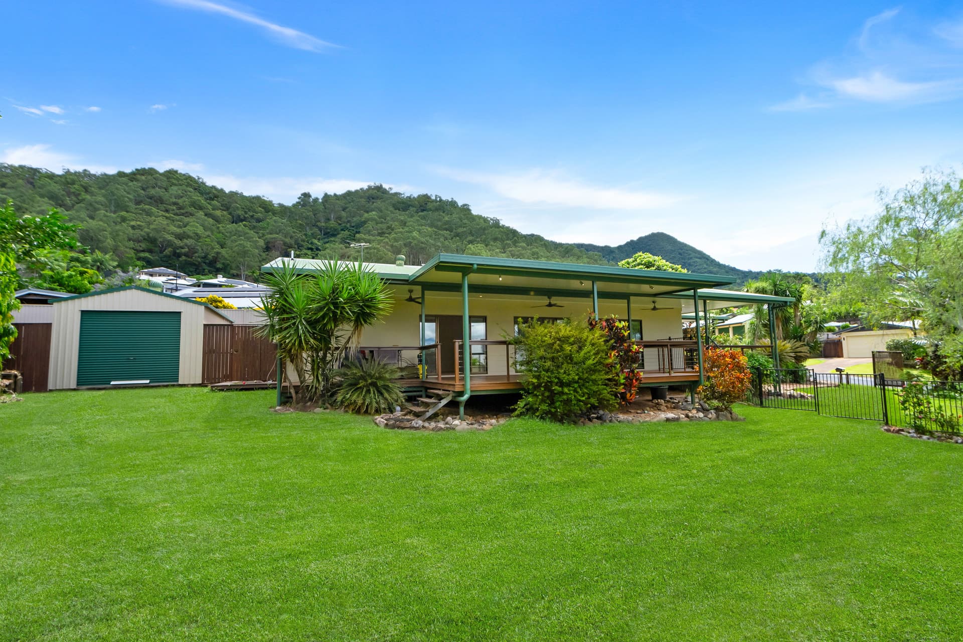 100 Verbena Drive, Mount Sheridan, Mount Sheridan - Image 1