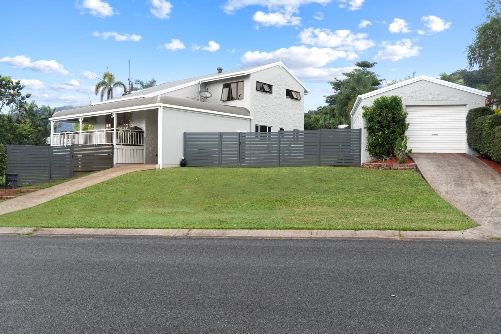 51 Cintra Street, Mount Sheridan, Mount Sheridan - Thumbnail 2