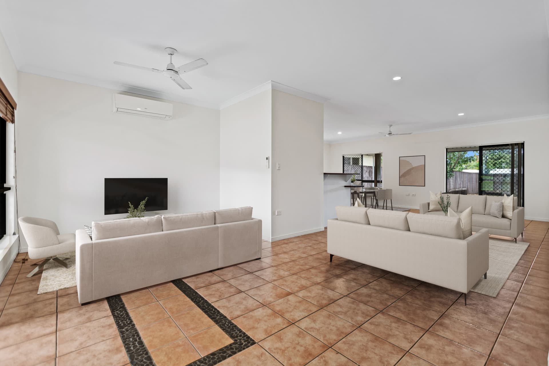 2 Verbena Drive, Mount Sheridan, Mount Sheridan - Thumbnail 4