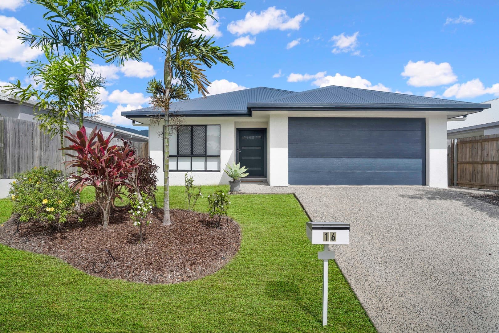 16 Lorne Loop, Kewarra Beach, Kewarra Beach - Image 1