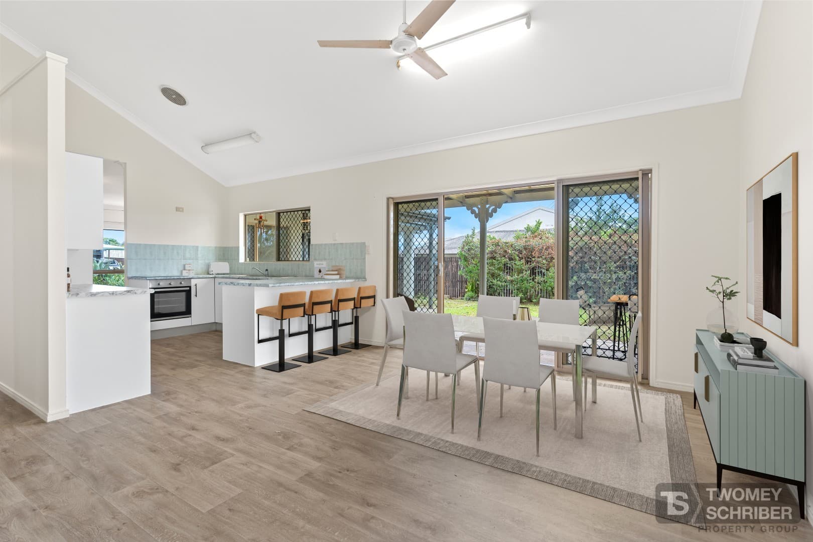 13 Percy Street, Mount Sheridan, Mount Sheridan - Thumbnail 2