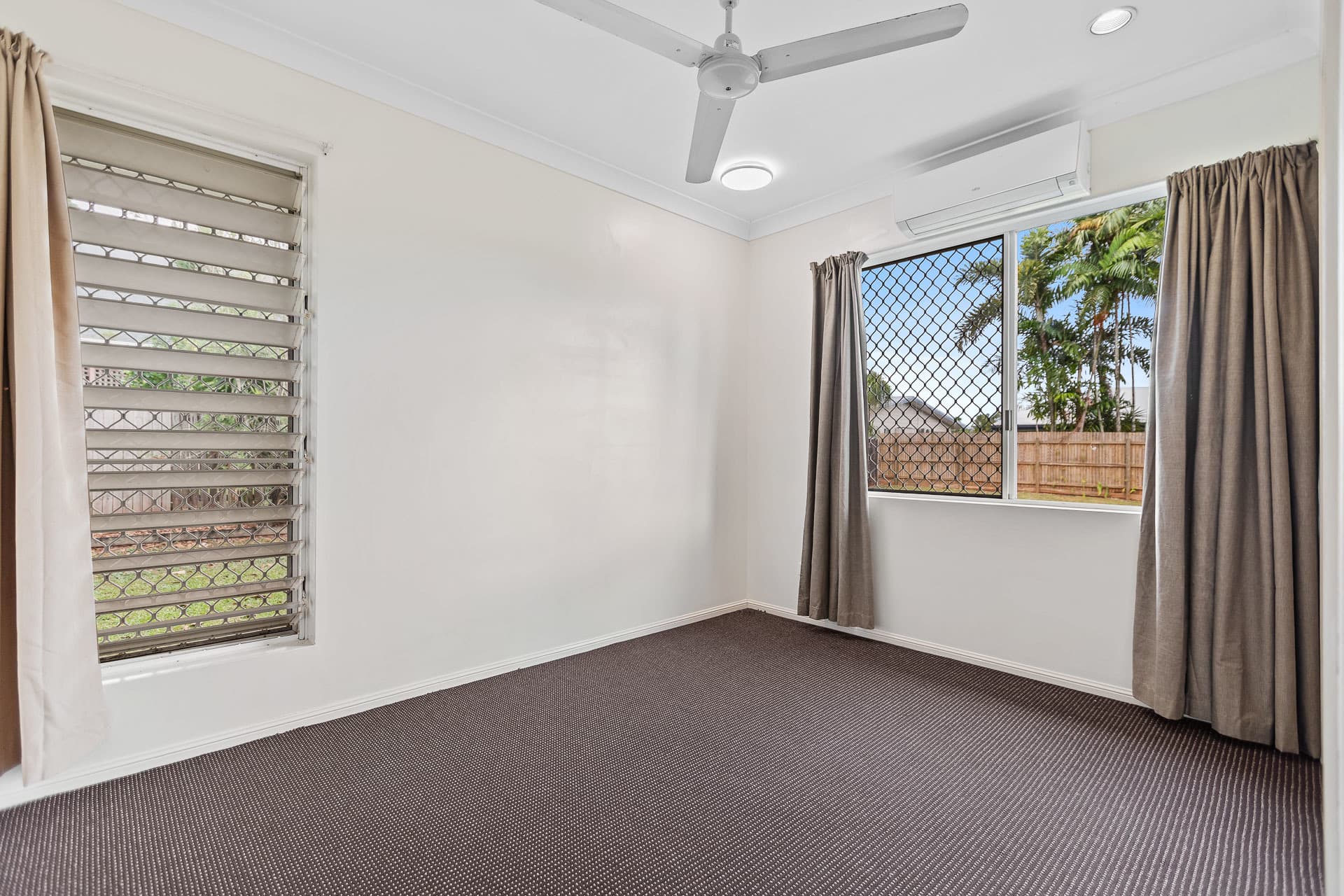 14 Michaelangelo Drive, Redlynch, Redlynch - Thumbnail 6