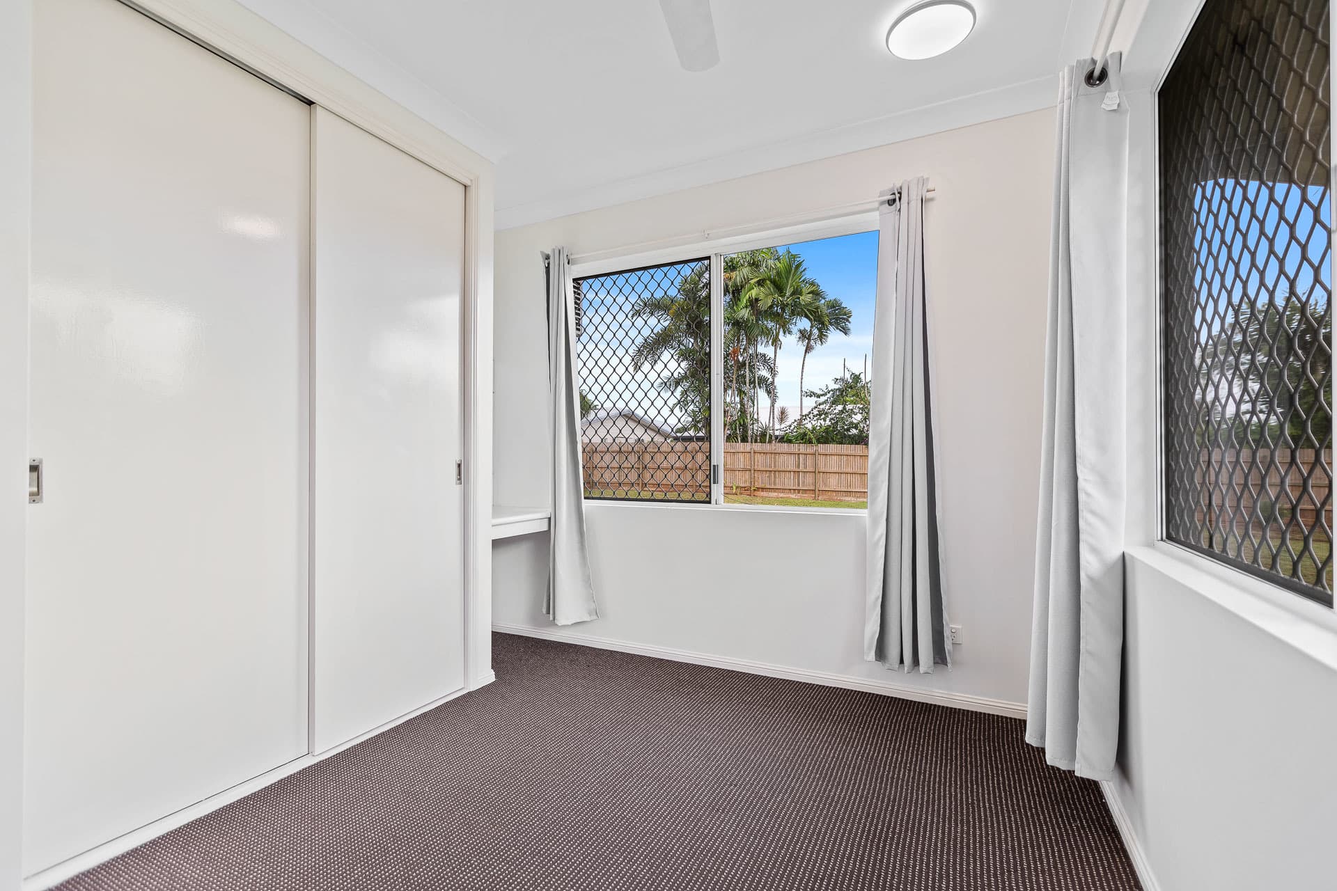 14 Michaelangelo Drive, Redlynch, Redlynch - Thumbnail 8