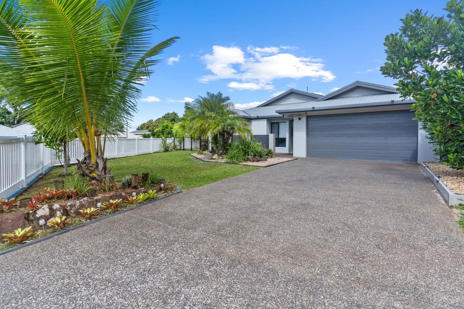 70 Laurel Avenue, Mount Sheridan, Mount Sheridan - Thumbnail 2