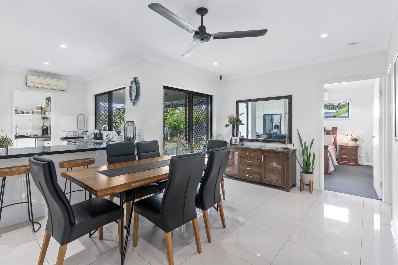 70 Laurel Avenue, Mount Sheridan, Mount Sheridan - Thumbnail 8