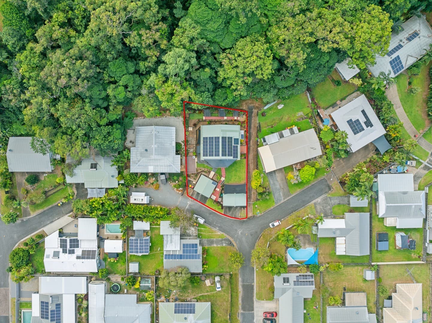 7 Thornton Court, White Rock, White Rock - Thumbnail 2