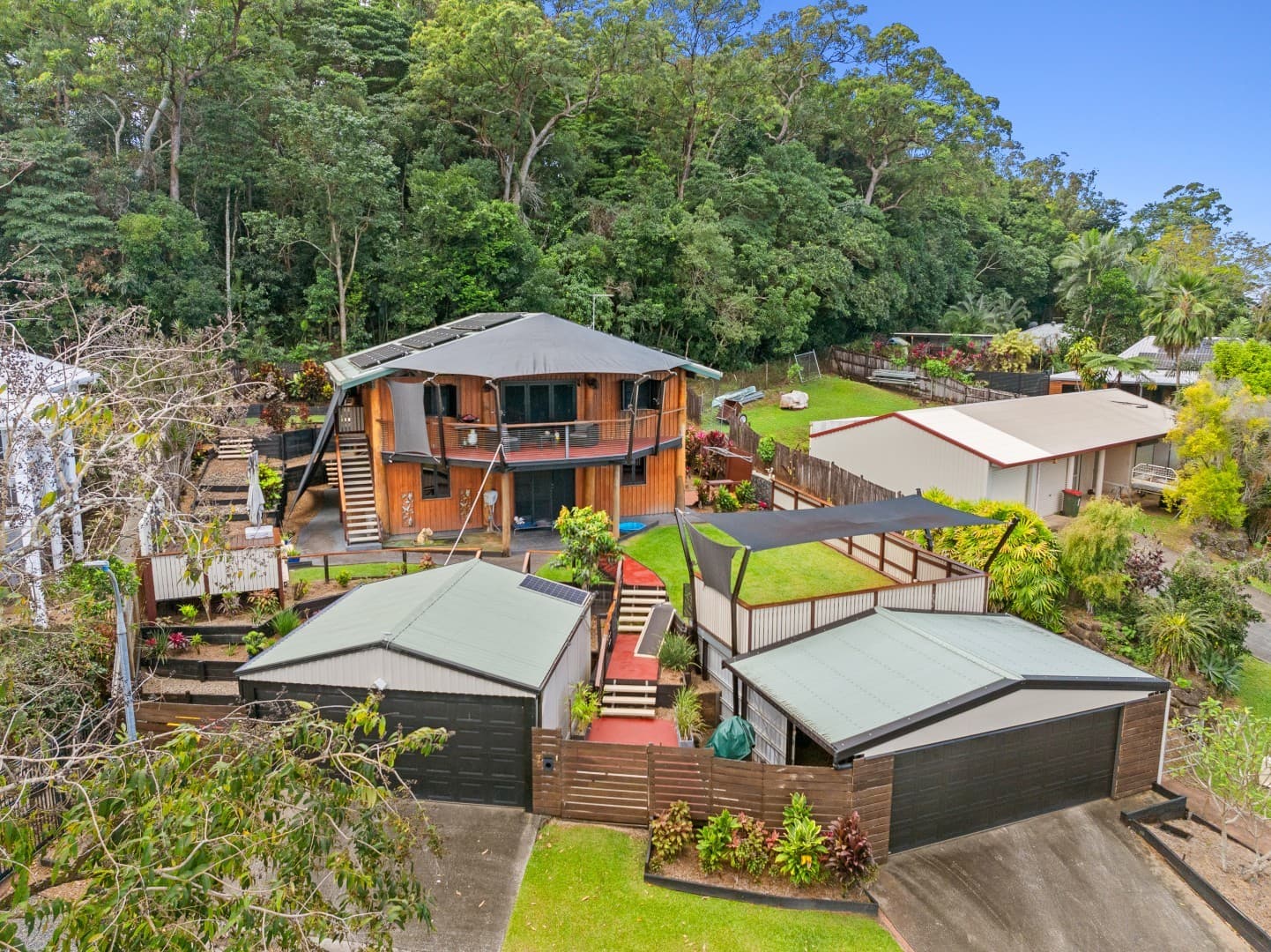 7 Thornton Court, White Rock, White Rock - Thumbnail 3