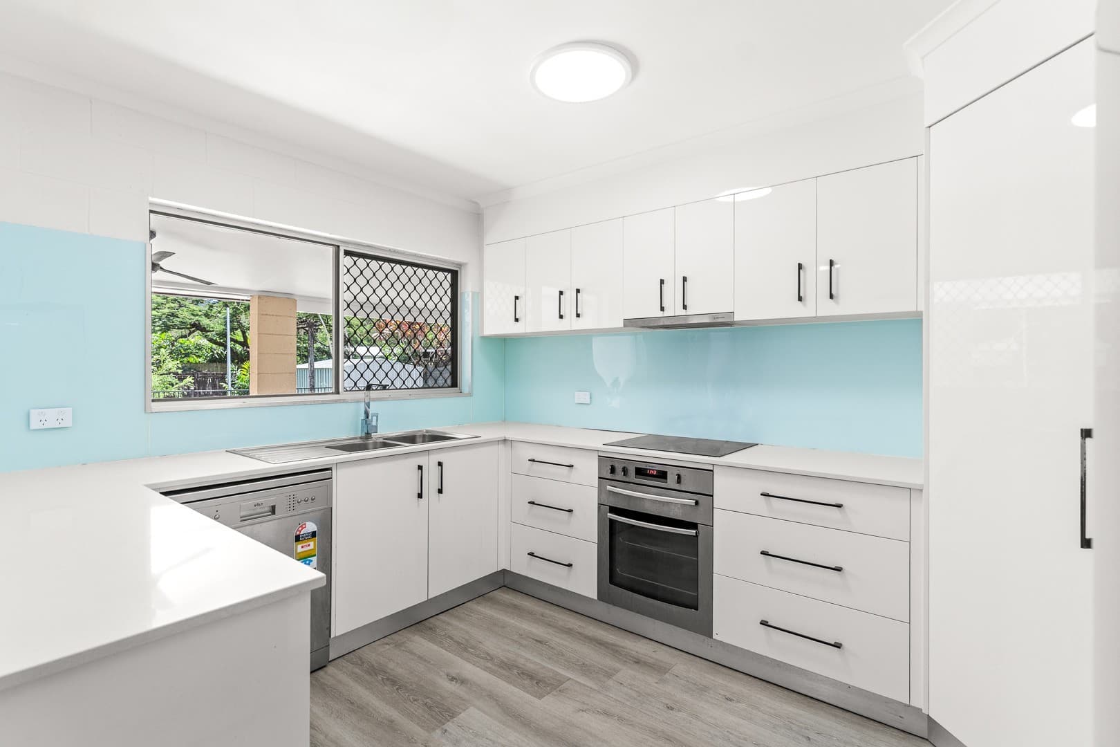4 Torrance Avenue, Edge Hill, Edge Hill - Thumbnail 6