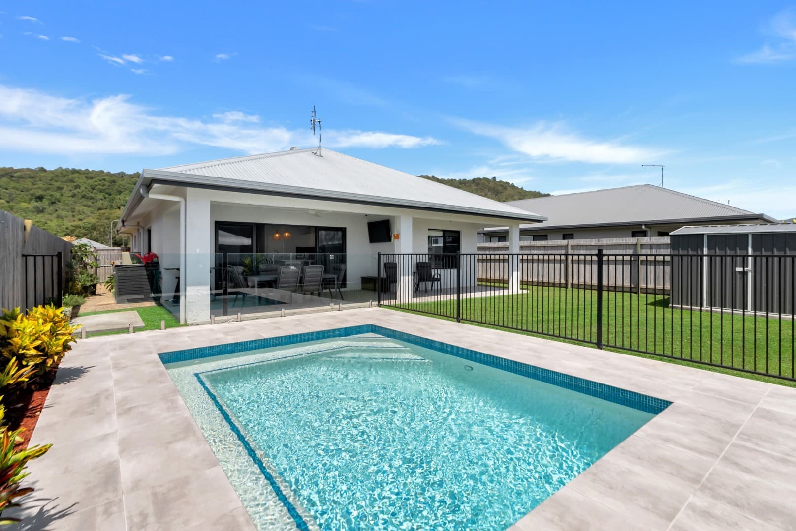 5 Oakdale Close, Trinity Beach, Trinity Beach - Image 1