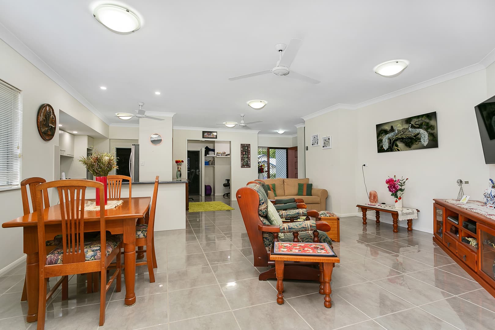 36 City View Crescent, Mooroobool, Mooroobool - Thumbnail 5