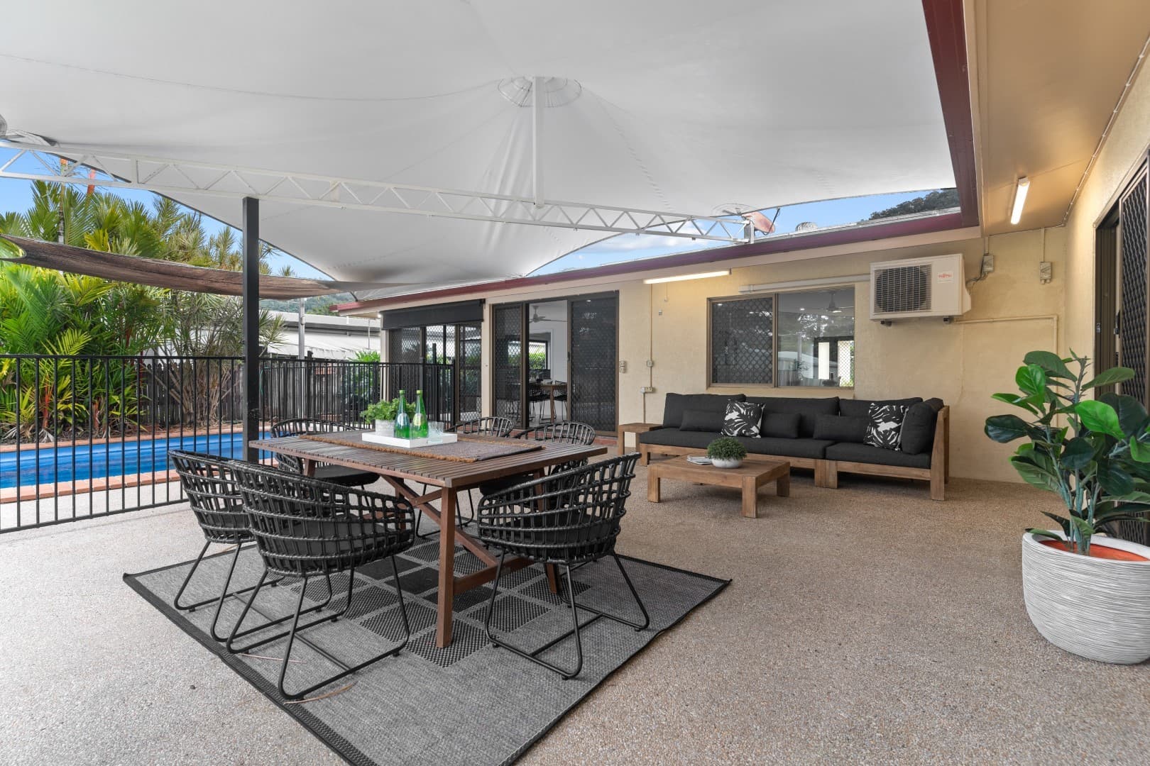 54 Irene Street, Mooroobool, Mooroobool - Thumbnail 7
