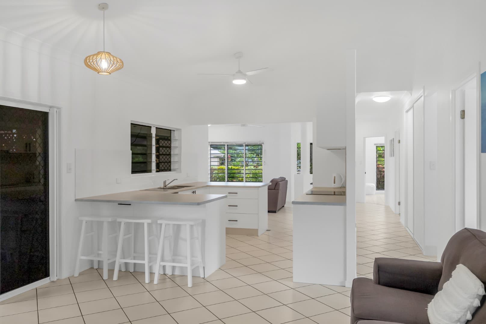 13 Bloomfield Close, Mount Sheridan, Mount Sheridan - Thumbnail 5