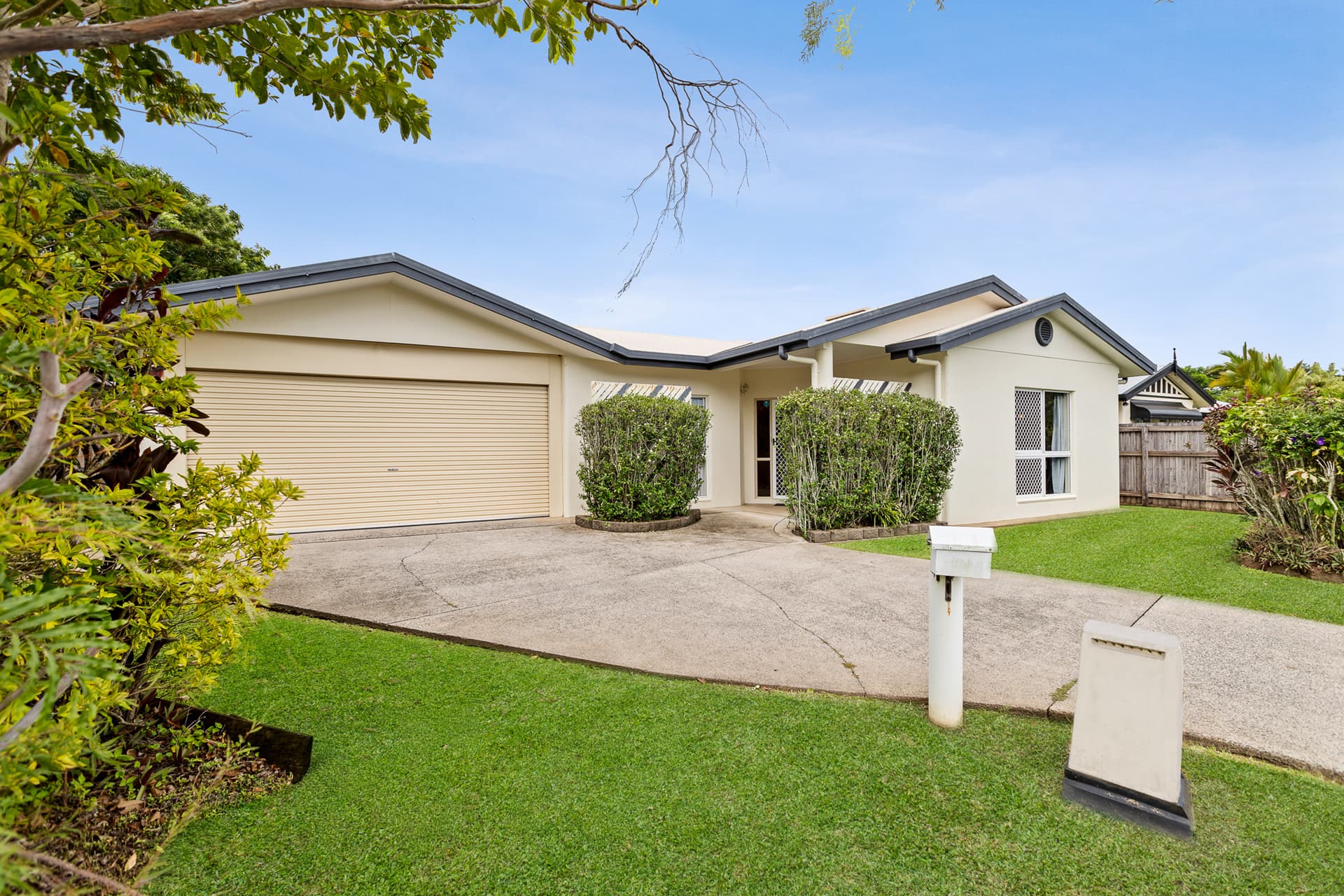 21 Fife Close, Mount Sheridan, Mount Sheridan - Image 1