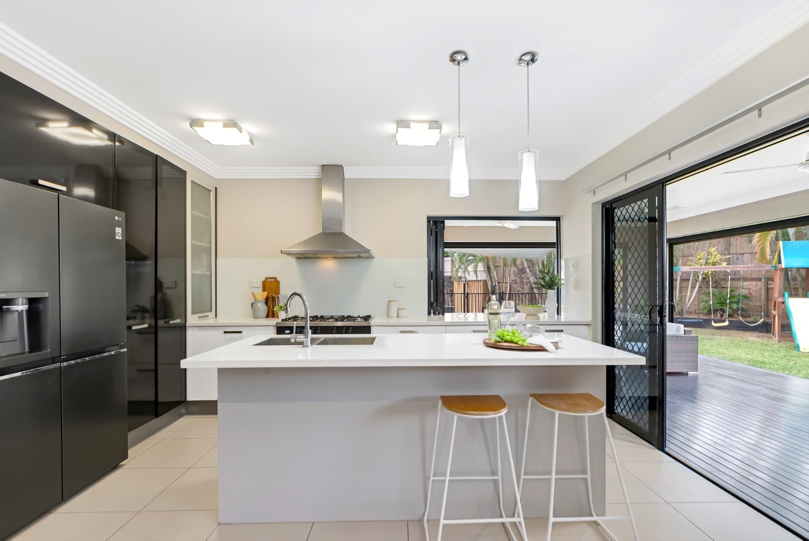 15 Pollock Close, Bentley Park, Bentley Park - Thumbnail 8