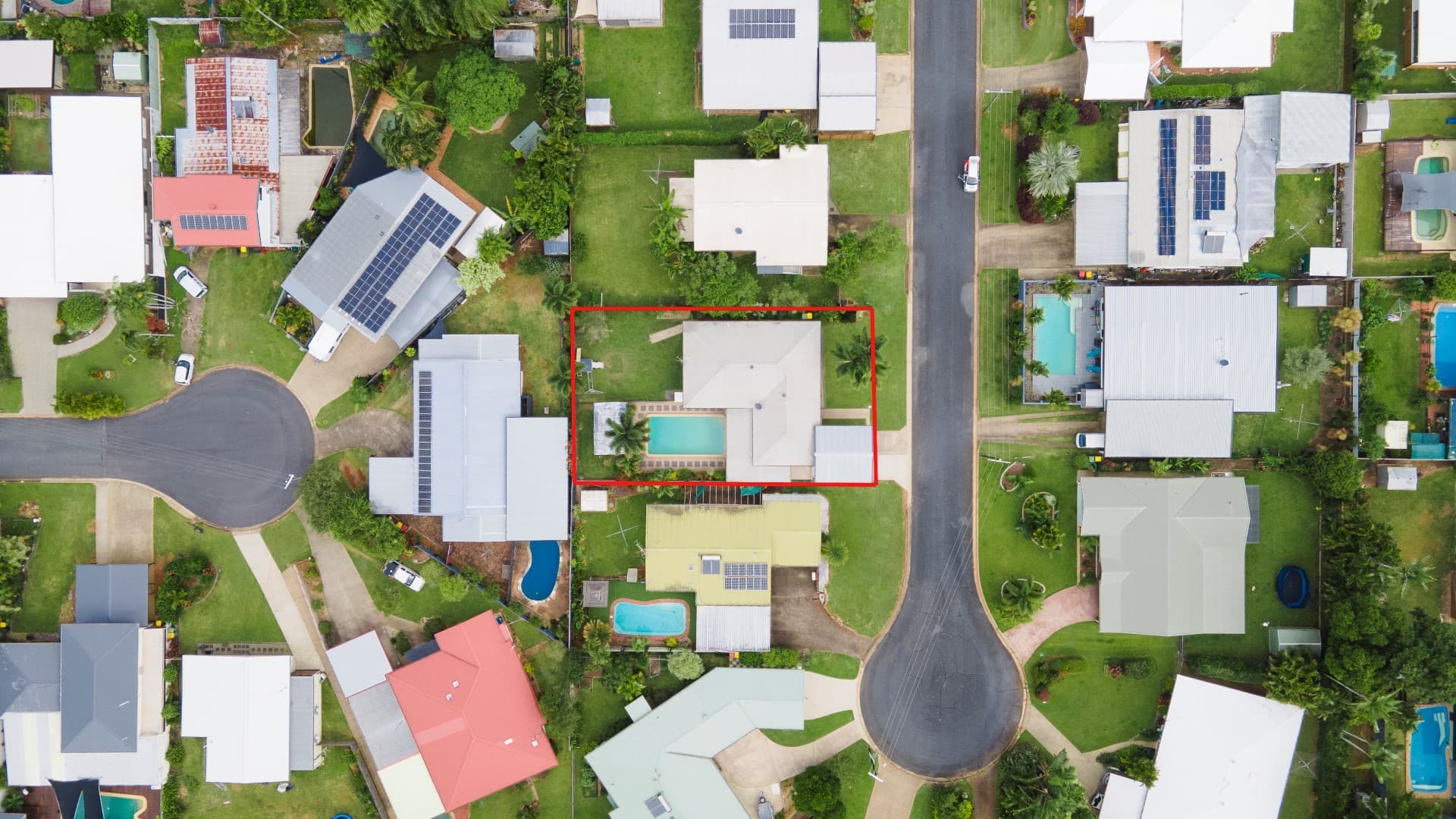 10 Flamenco Close, Bayview Heights, Bayview Heights - Thumbnail 2