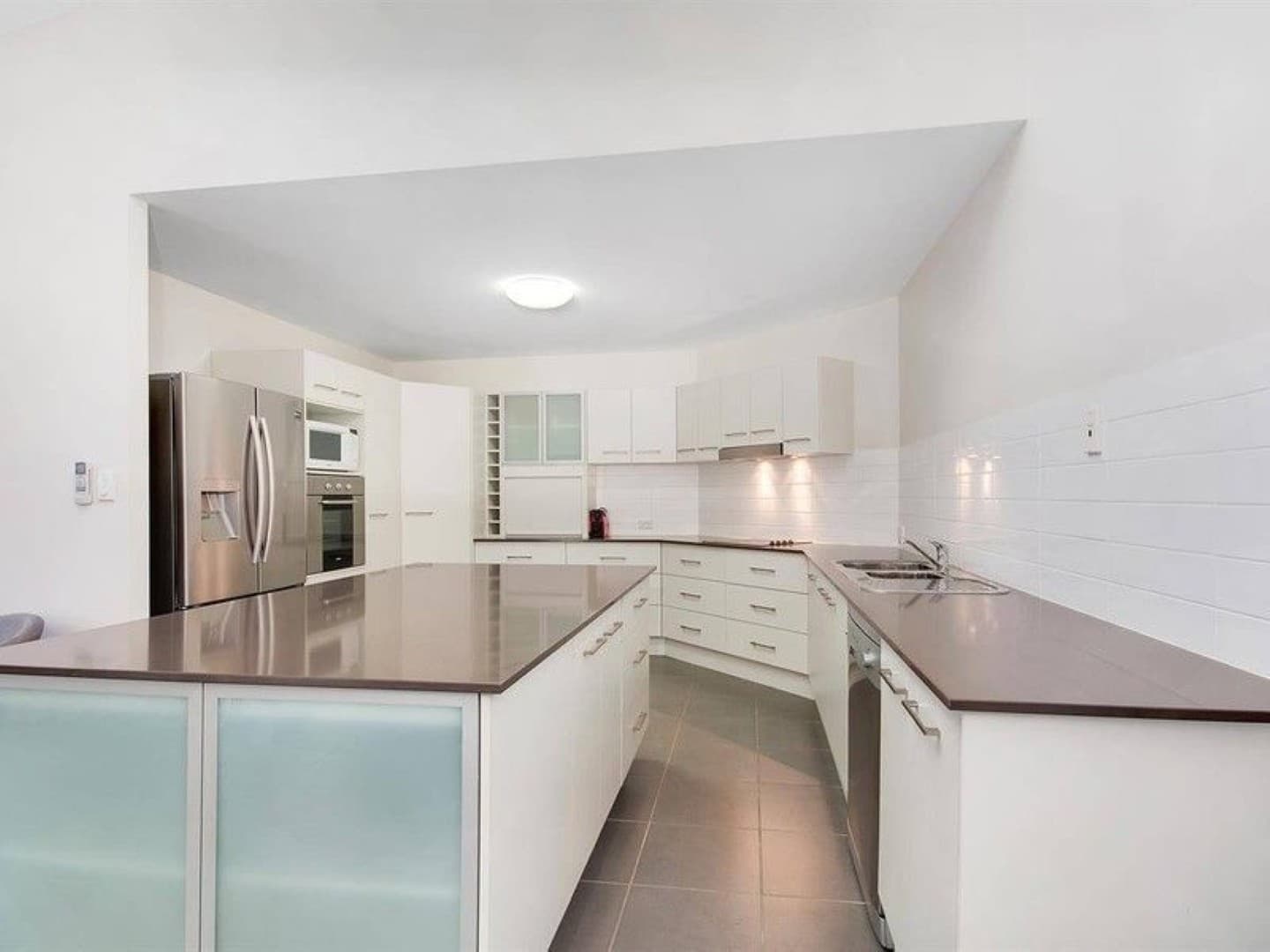 3 Culgoa Close, Bentley Park, Bentley Park - Thumbnail 3